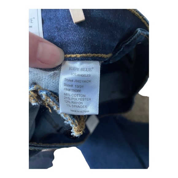 JUDY BLUE High Waist Flare Jeans Dark Wash Size 31 NWT - Picture 15 of 16